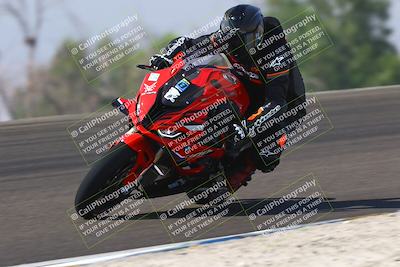 media/Sep-20-2025-TrackDaz (Sat) [[27f0cde673]]/B Group/1120am (Turn 2)/